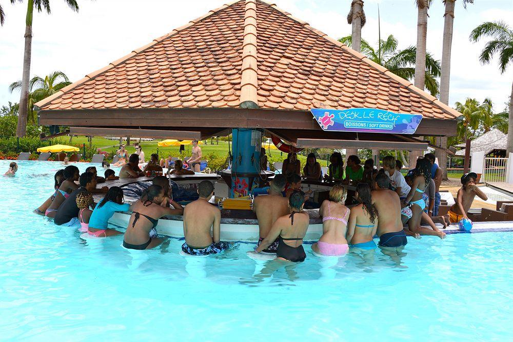 Village Pierre & Vacances Sainte Luce מראה חיצוני תמונה